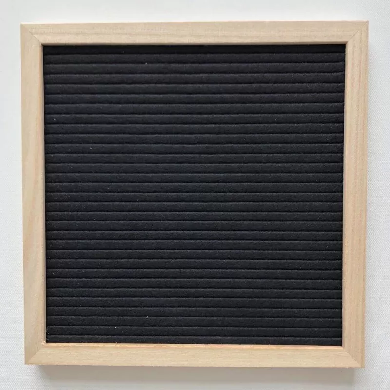 Best SOC 10×10 Inch Square Felt Letterboard Oak Wood Message Board 460 Plastic Letters Easel Drawstring Bag Felt Letter Board Home Decor