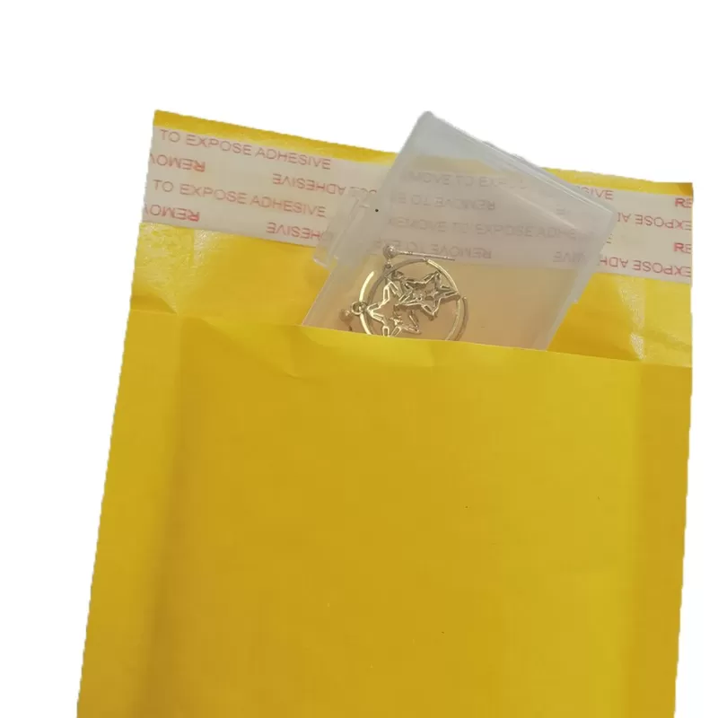 Sale SOC 50PCS Poly Bubble Padded Mailing Envelopes For Mailer Gift Packaging Self Seal Bag Bubble Padding Yellow Color Multiple Sizes