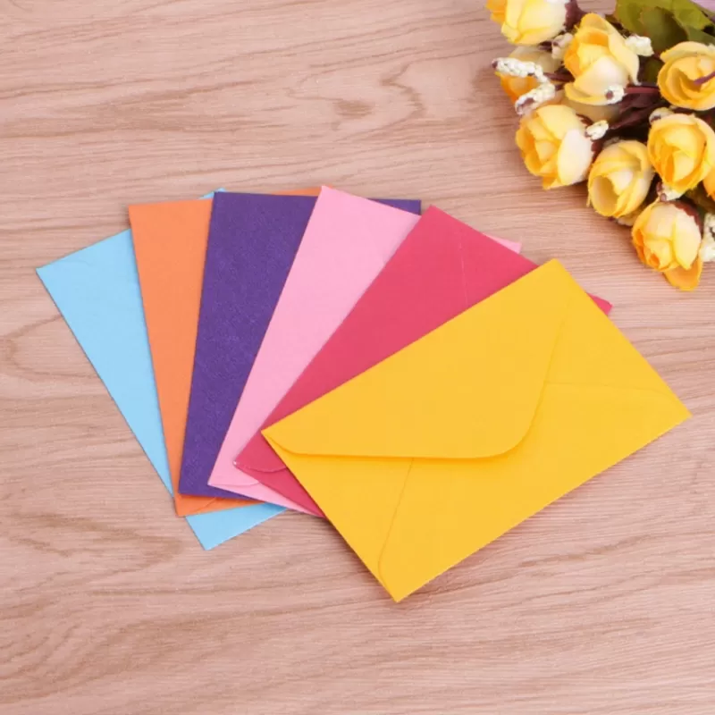 Fashion SOC 50Pcs Retro Blank Mini Paper Envelopes Wedding Party Invitation Greeting Cards Gift