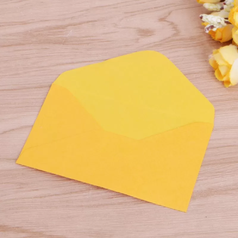 Fashion SOC 50Pcs Retro Blank Mini Paper Envelopes Wedding Party Invitation Greeting Cards Gift