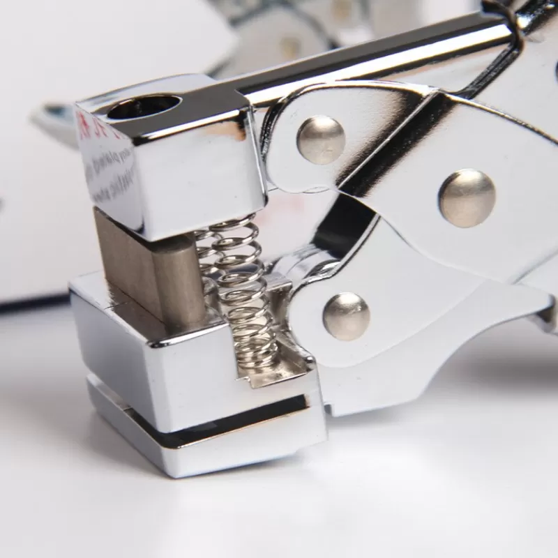 Fashion SOC Metal T Shape Hole Punch Ring Album Paper Cutter ID Card Slot Hole Puncher Scrapbooking DIY Tools Office Binding Supplies
